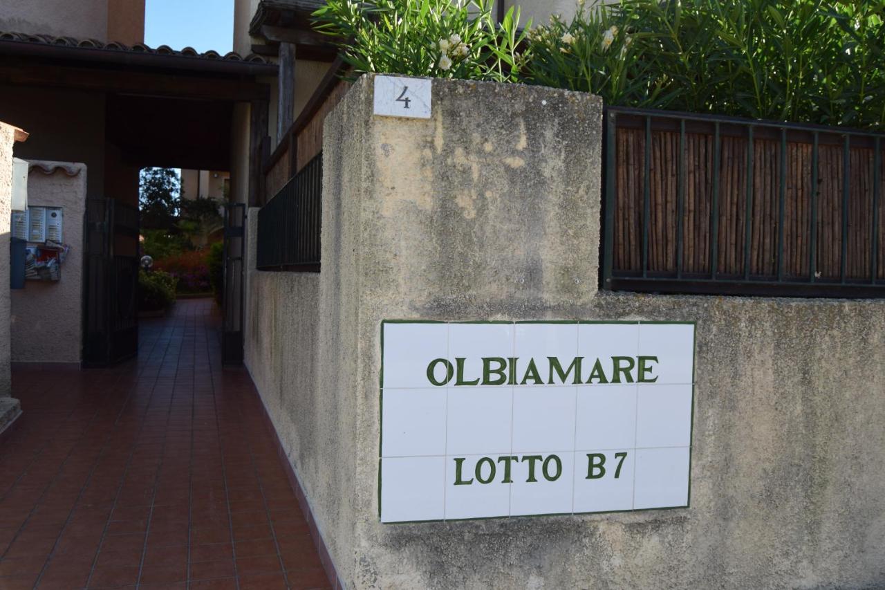 Il Mare Di Olbia Holiday Apartment Exterior photo